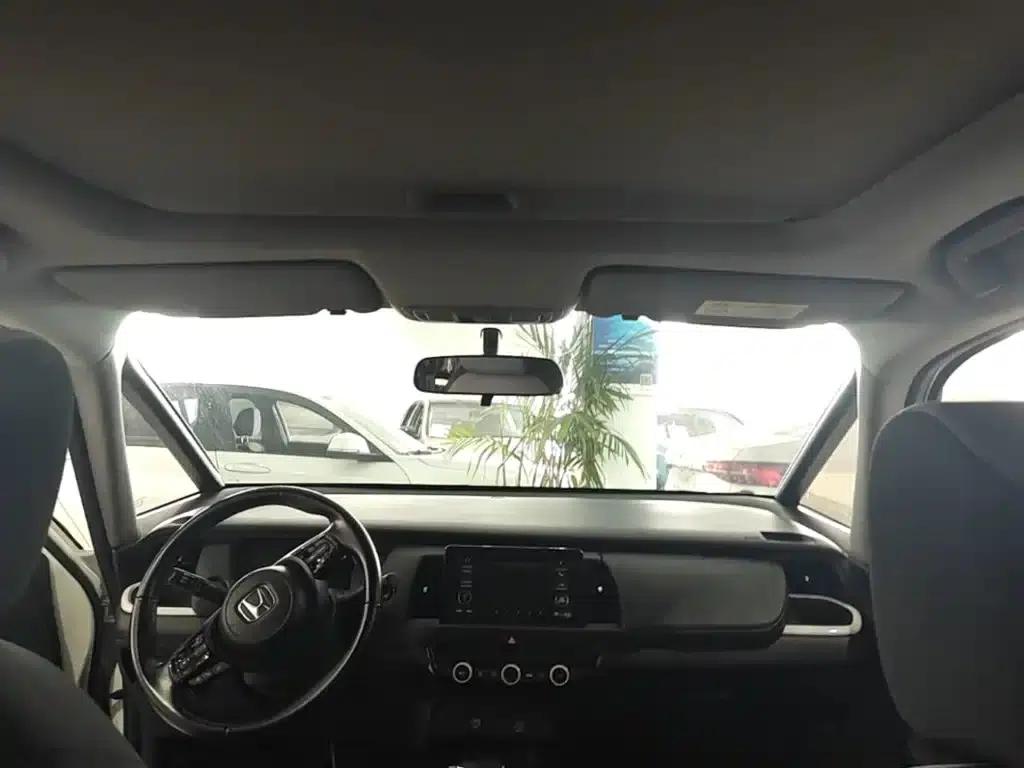 Honda Fit 2022 1.5L CVT Trendy Sunroof Edition — миниатюра 18