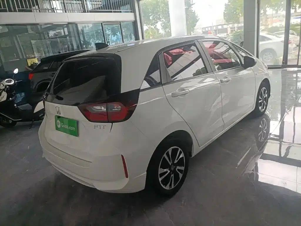 Honda Fit 2021 1.5L CVT Trend Edition — миниатюра 7