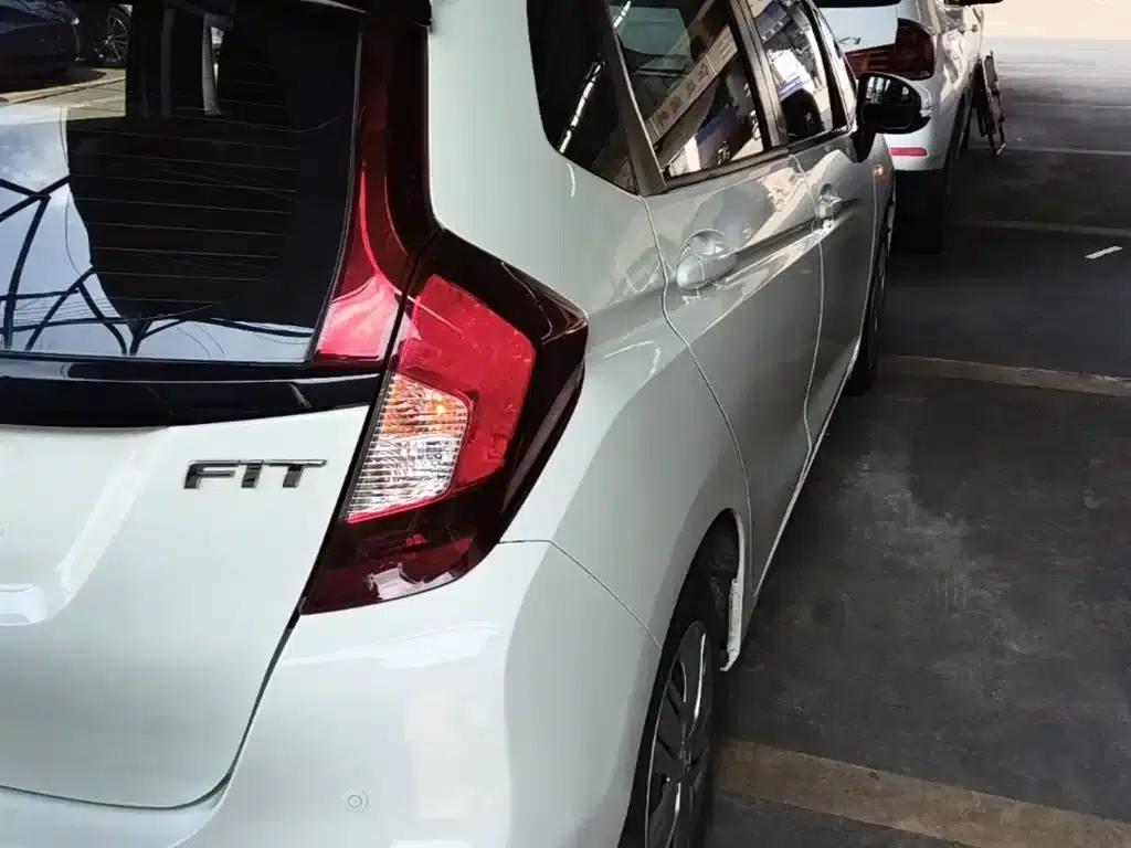 Honda Fit 2020 1.5L CVT Comfort Edition — миниатюра 8