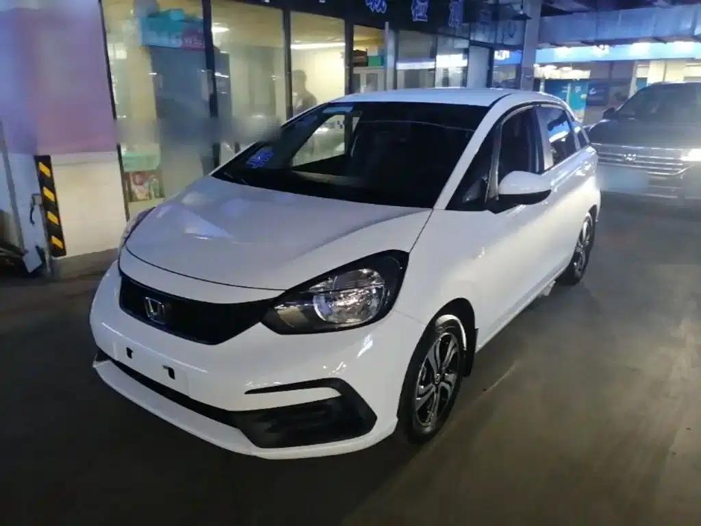 Honda Fit 2021 1.5L CVT Trend Edition — миниатюра 2
