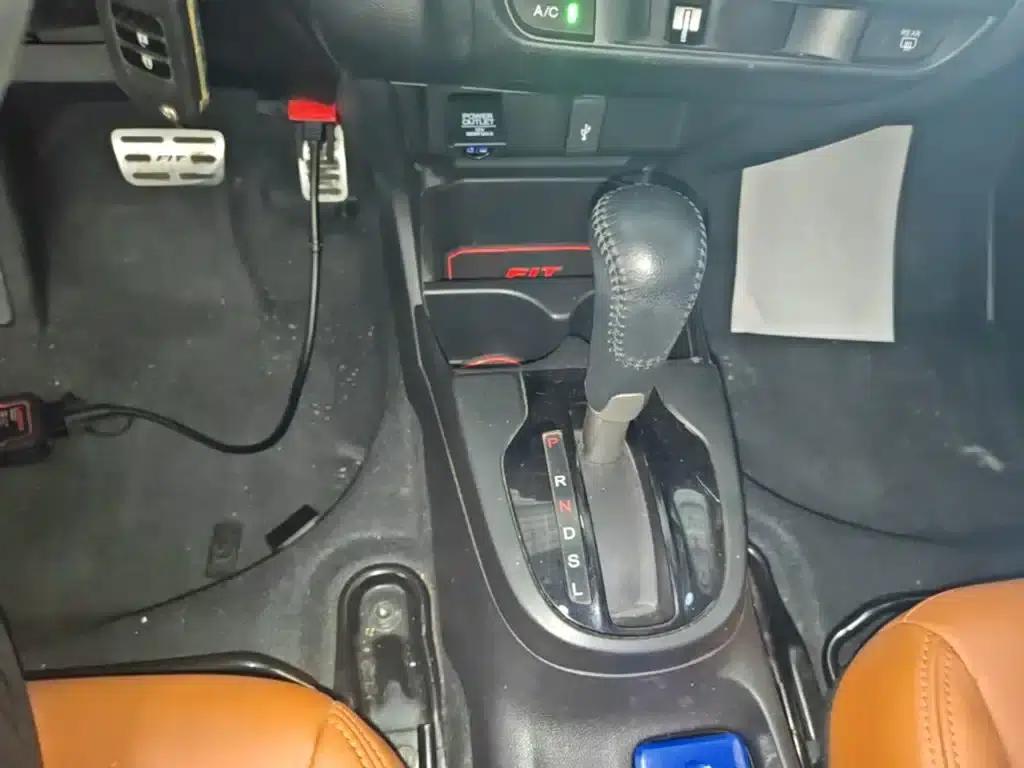 Honda Fit 2014 1.5L LX CVT Comfort — миниатюра 14