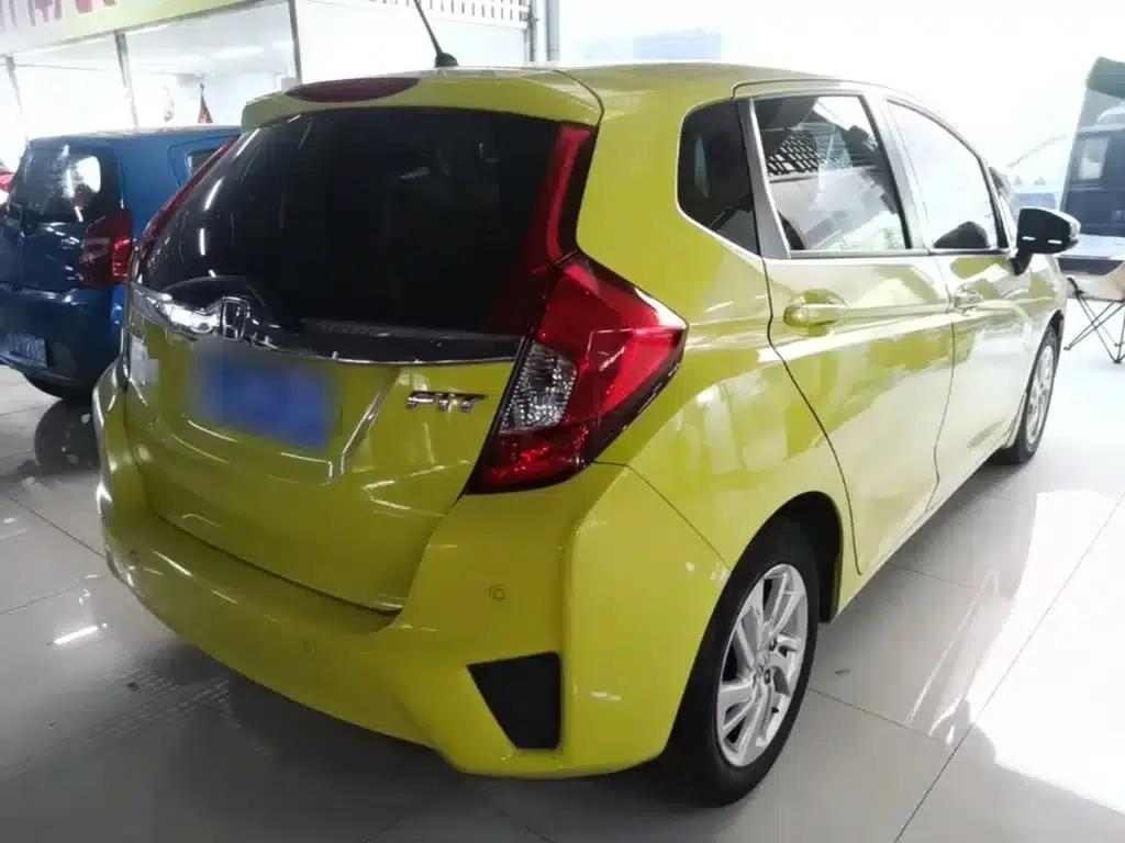 Honda Fit 2014 1.5L EXLI CVT Leading Edition — миниатюра 7