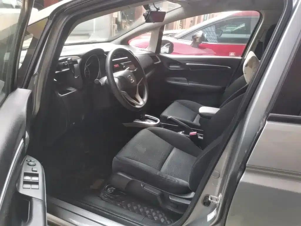 Honda Fit 2014 1.5L SE CVT Fashion Edition — миниатюра 16