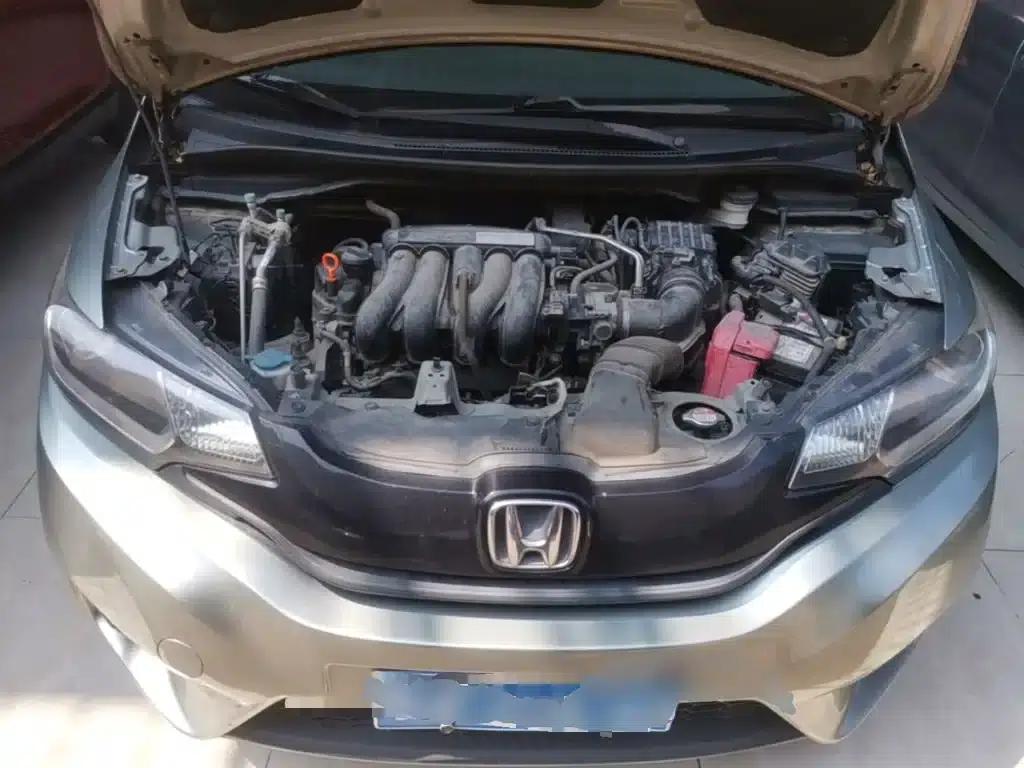 Honda Fit 2014 1.5L SE CVT Fashion Edition — миниатюра 20