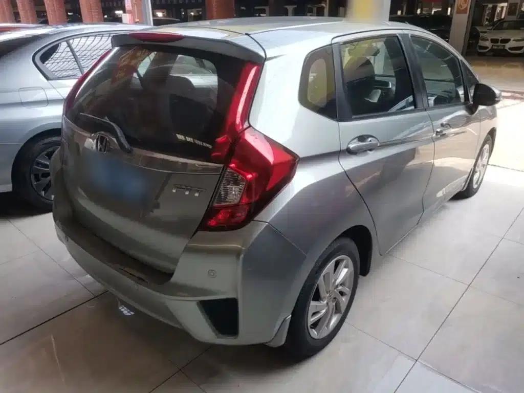 Honda Fit 2014 1.5L SE CVT Fashion Edition — миниатюра 7