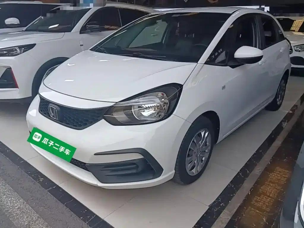 Honda Fit 2021 1.5L CVT Trend Edition — миниатюра 2