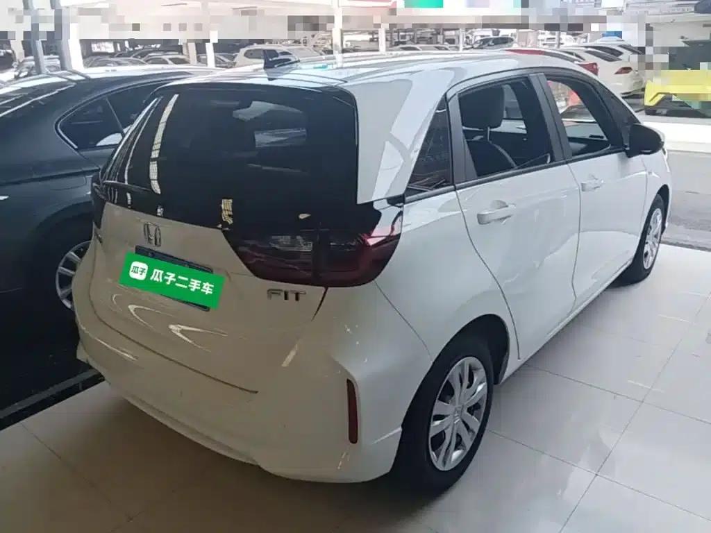 Honda Fit 2021 1.5L CVT Trend Edition — миниатюра 7