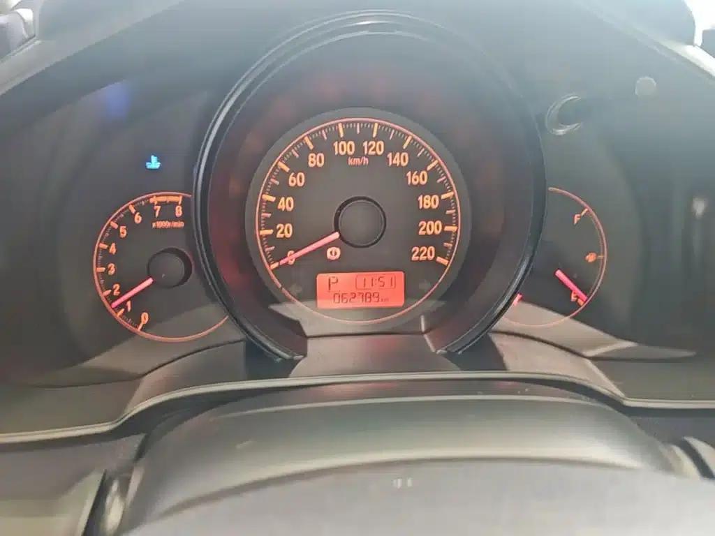 Honda Fit 2018 1.5L CVT Comfort Edition — миниатюра 12