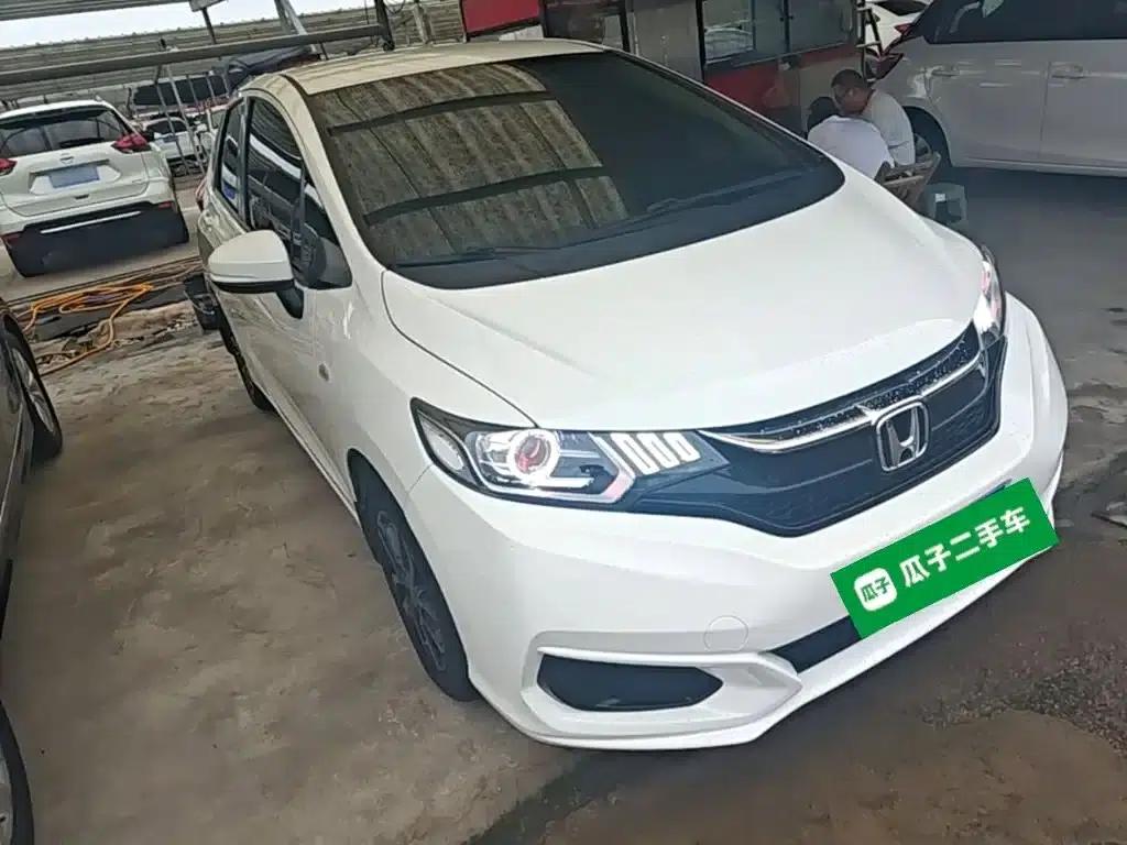 Honda Fit 2018 1.5L CVT Comfort Edition — миниатюра 4