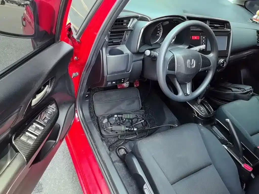 Honda Fit 2016 1.5L LXS CVT Comfort Sunroof Edition — миниатюра 16