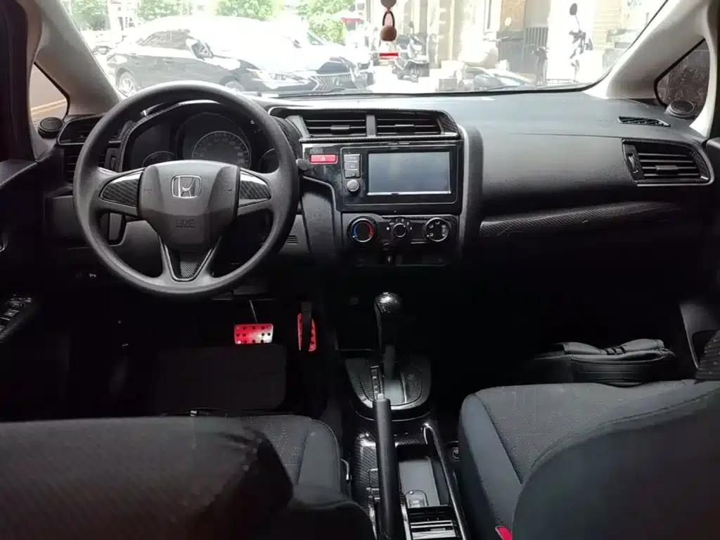 Honda Fit 2016 1.5L LXS CVT Comfort Sunroof Edition — миниатюра 10