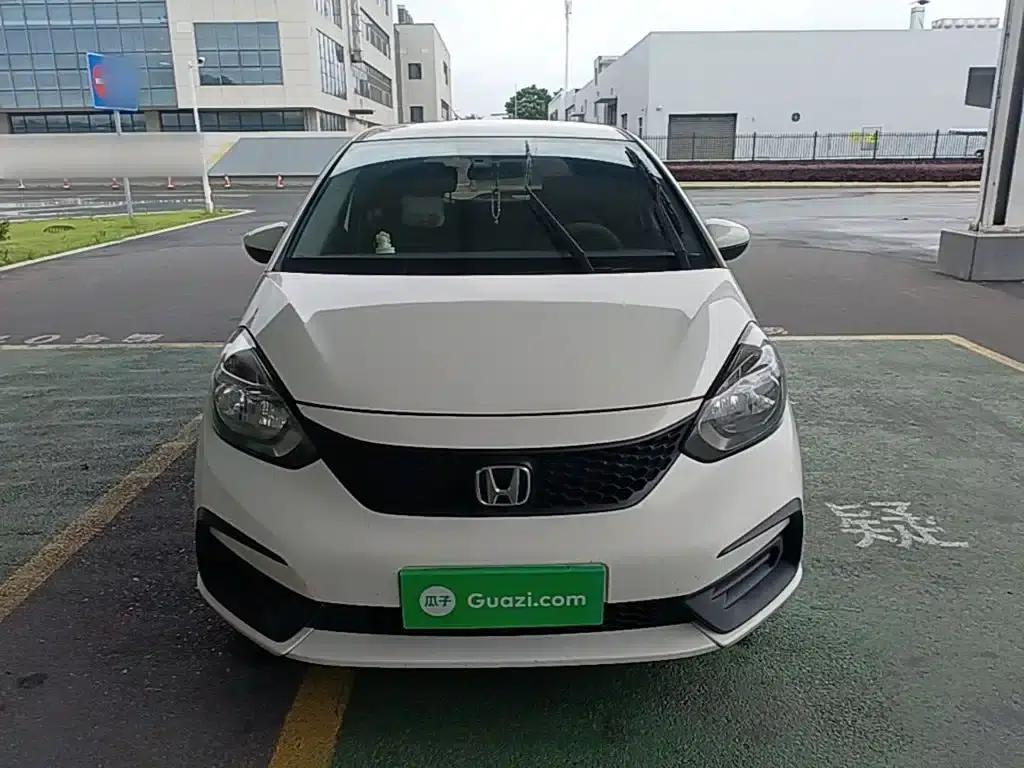 Honda Fit 2021 1.5L CVT Trend Edition — миниатюра 3