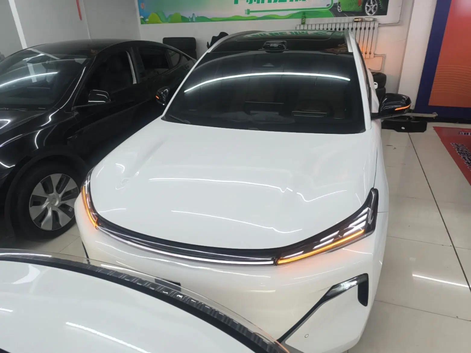 Geely Galaxy Xingjian 7 EM-i 2025 120km Exploration+ Version — миниатюра 2