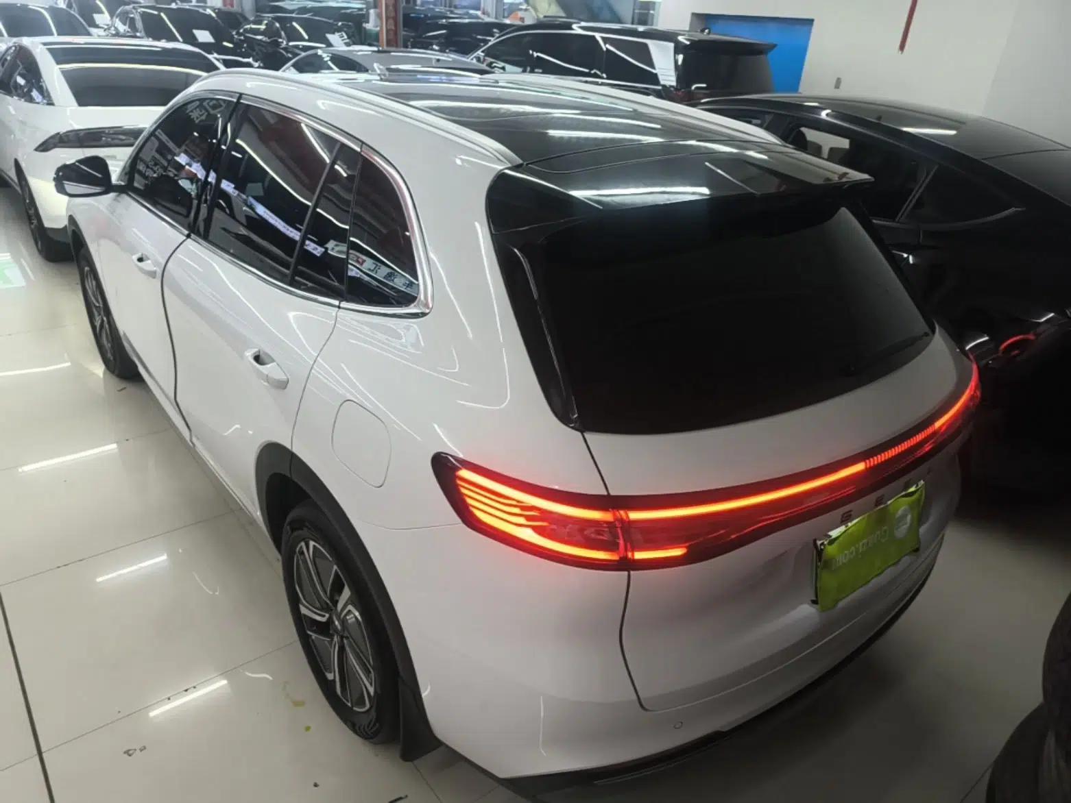 Geely Galaxy Xingjian 7 EM-i 2025 120km Exploration+ Version — миниатюра 4
