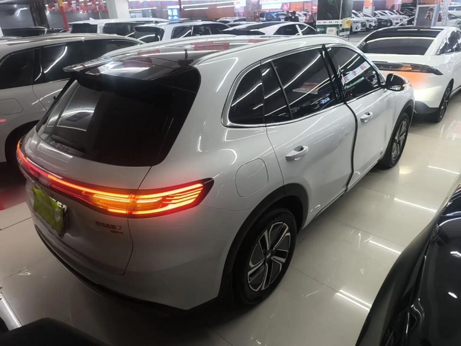 Geely Galaxy Xingjian 7 EM-i 2025 120km Exploration+ Version — миниатюра 6