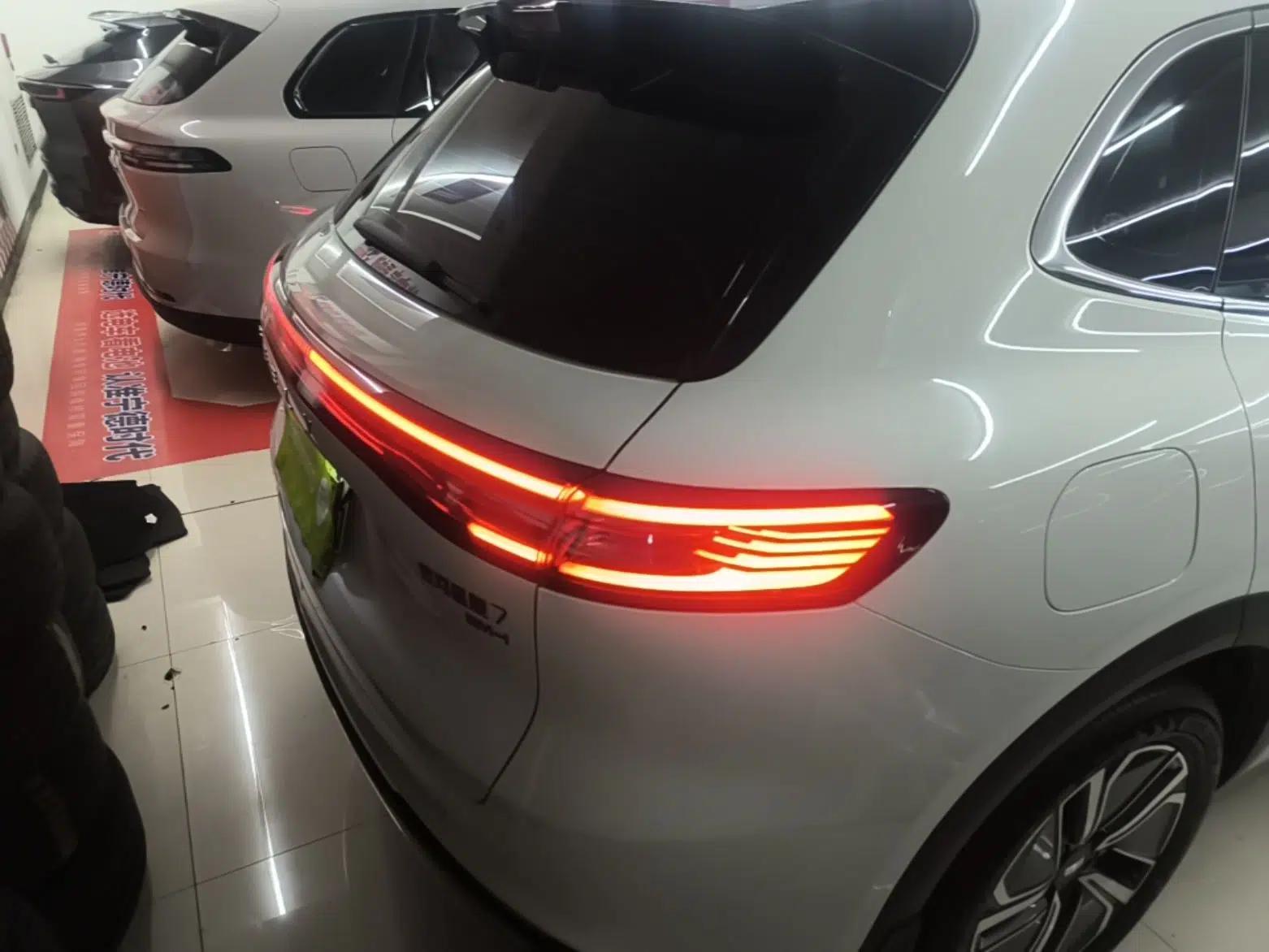 Geely Galaxy Xingjian 7 EM-i 2025 120km Exploration+ Version — миниатюра 9