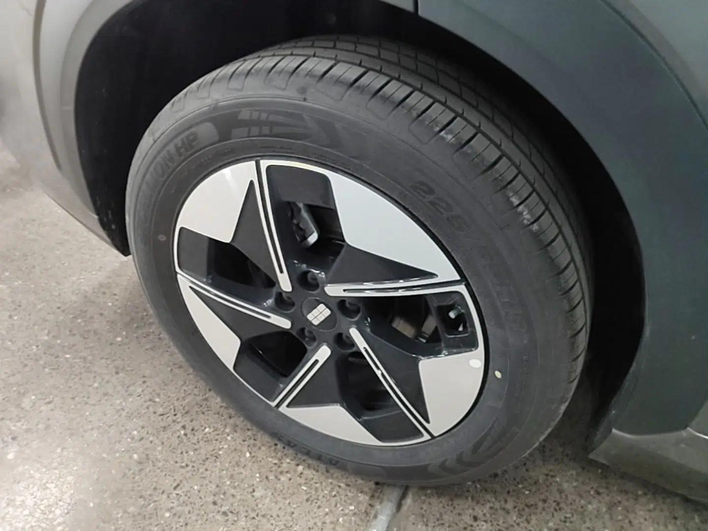 Geely Galaxy E5 2026 Model 530km Exploration Edition — миниатюра 11