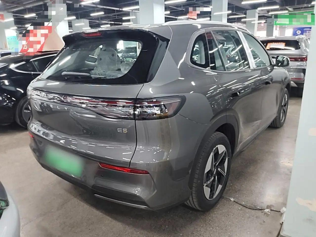 Geely Galaxy E5 2026 Model 530km Exploration Edition — миниатюра 6