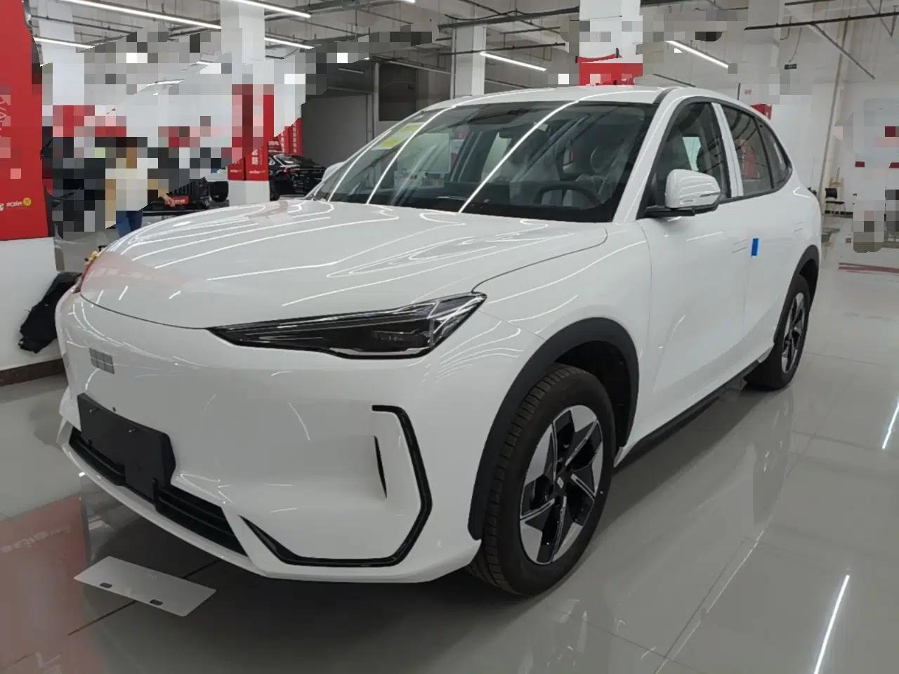 Geely Galaxy E5 2026 Model 530km Launch Edition — миниатюра 1
