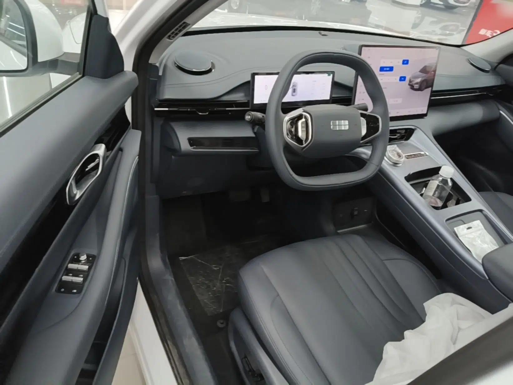 Geely Galaxy E5 2026 Model 530km Launch Edition — миниатюра 18