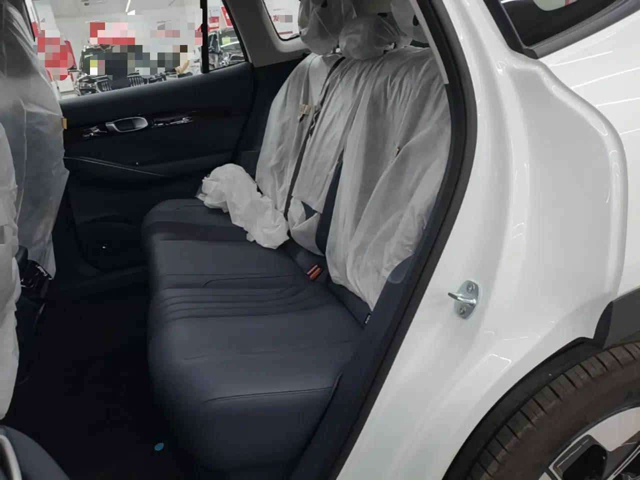 Geely Galaxy E5 2026 Model 530km Launch Edition — миниатюра 20