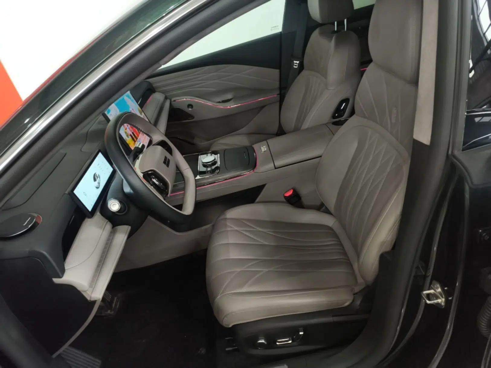 Geely Galaxy 8 2025 130km EM-P Starship Edition — миниатюра 17