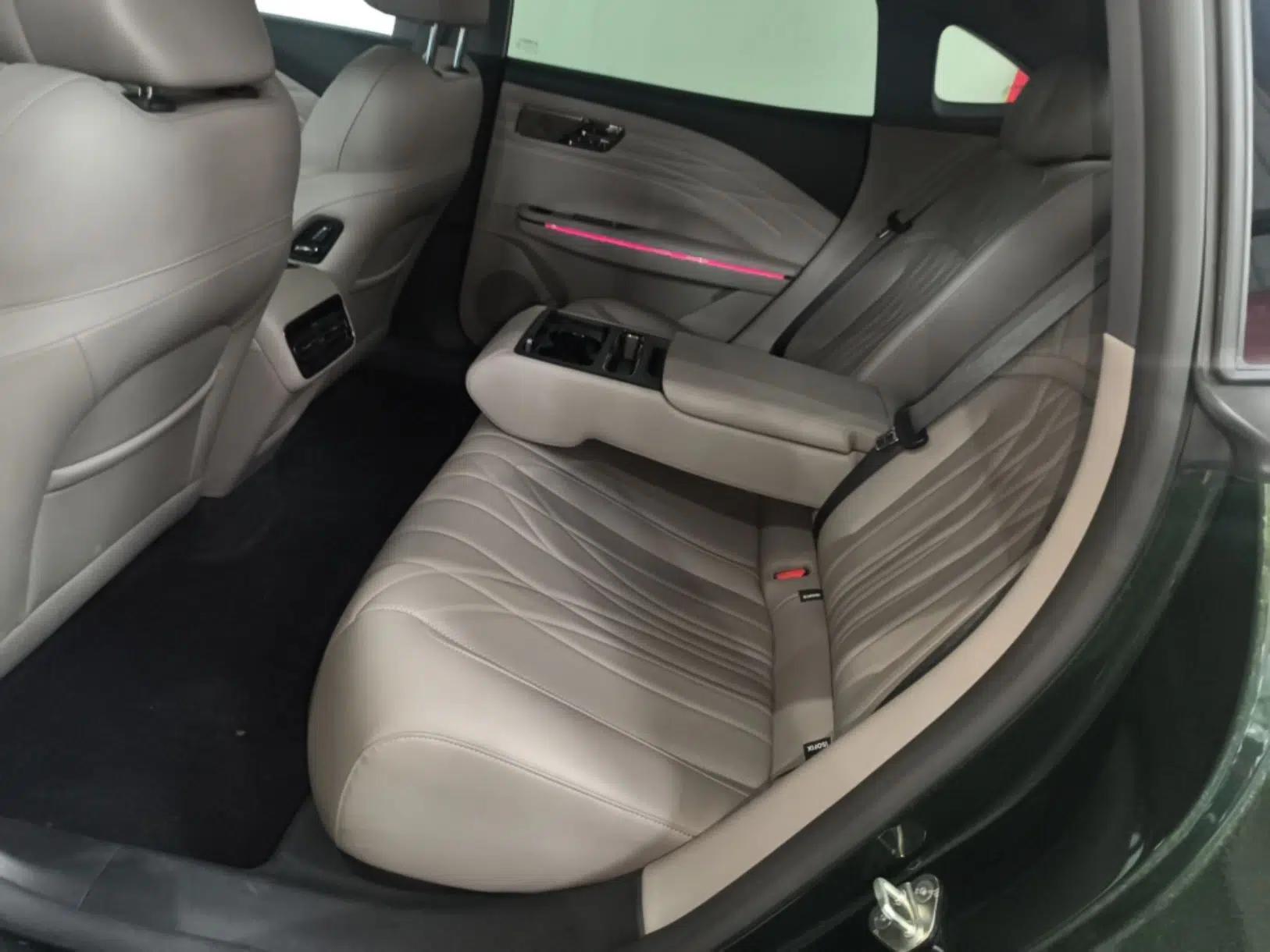 Geely Galaxy 8 2025 130km EM-P Starship Edition — миниатюра 20