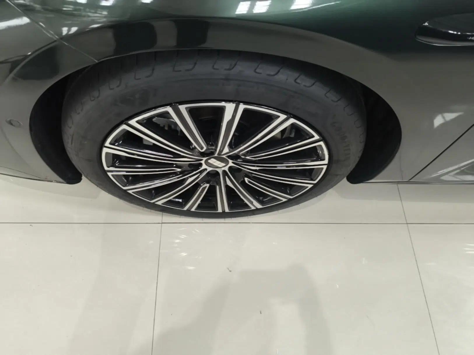 Geely Galaxy 8 2025 130km EM-P Starship Edition — миниатюра 10