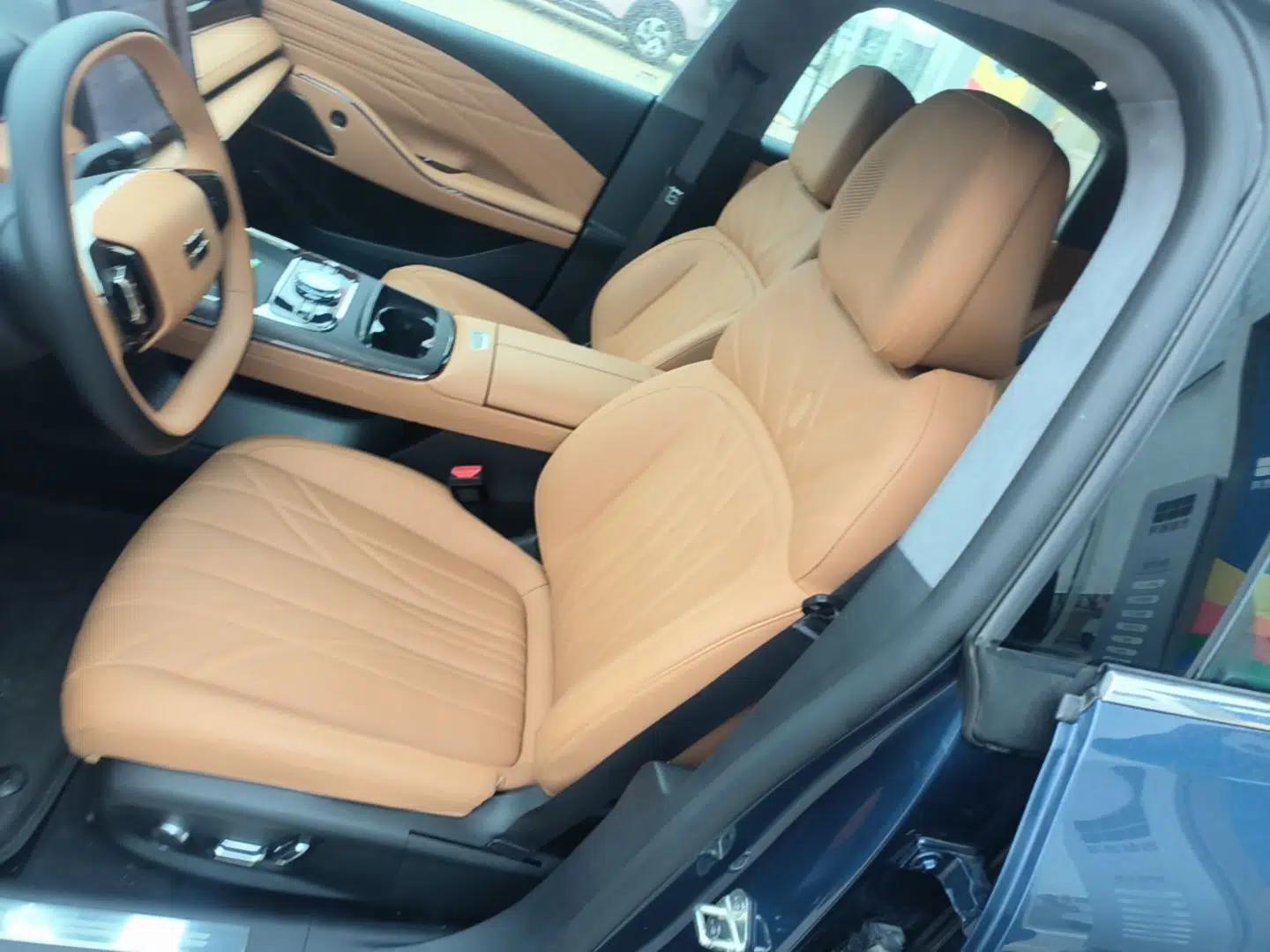 Geely Galaxy 8 2025 130km EM-P Exploration Edition — миниатюра 17