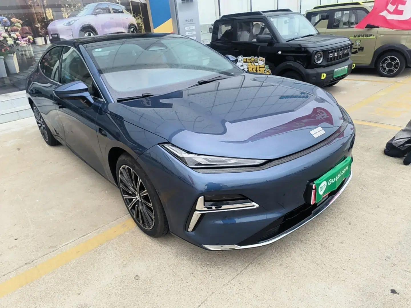 Geely Galaxy 8 2025 130km EM-P Exploration Edition — миниатюра 3