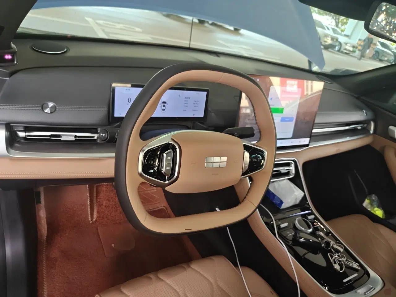 Geely Galaxy A7 2025 Model EM-i 70km Launch Edition — миниатюра 10