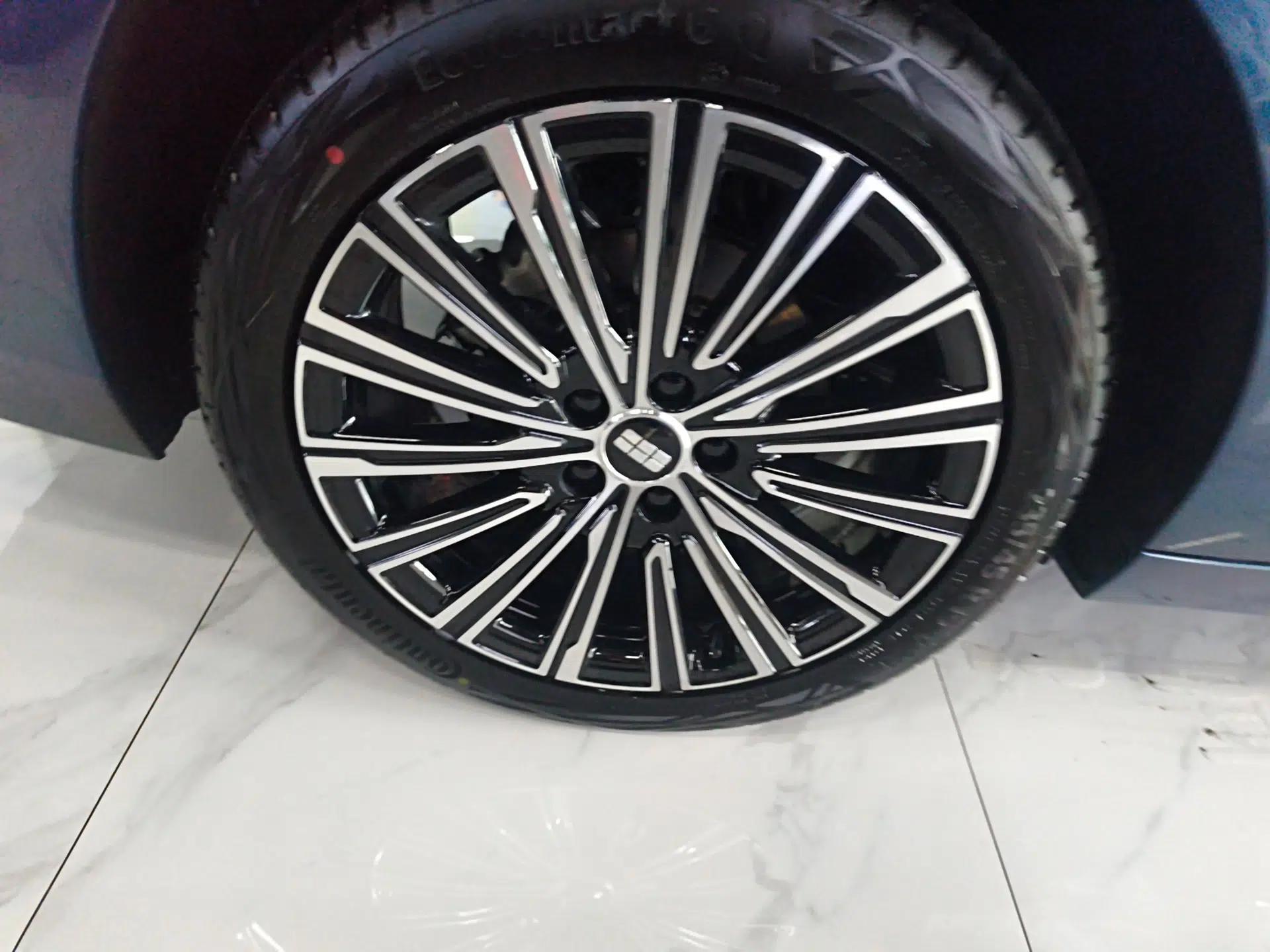 Geely Galaxy A7 2025 Model EM-i 150km Starship Edition — миниатюра 11