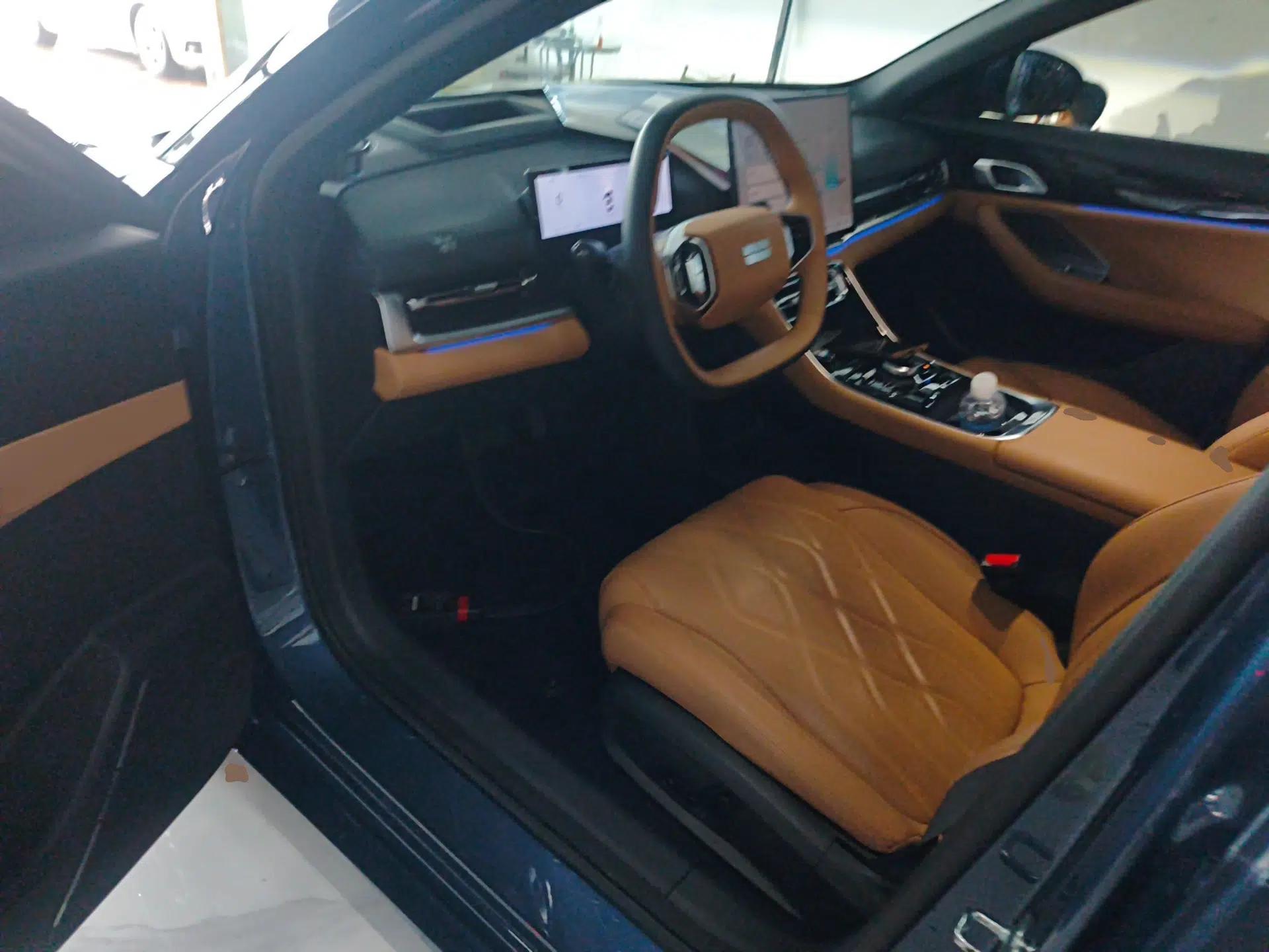 Geely Galaxy A7 2025 Model EM-i 150km Starship Edition — миниатюра 18