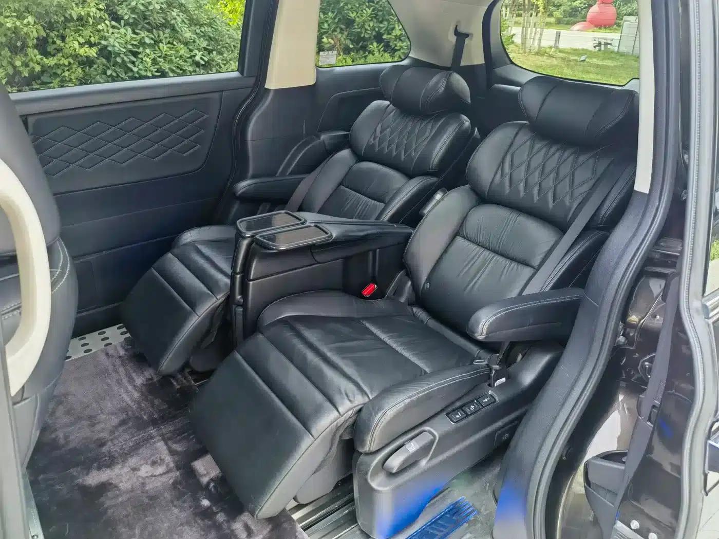 Elysion 2019 2.0L Hybrid Luxury Edition — миниатюра 17