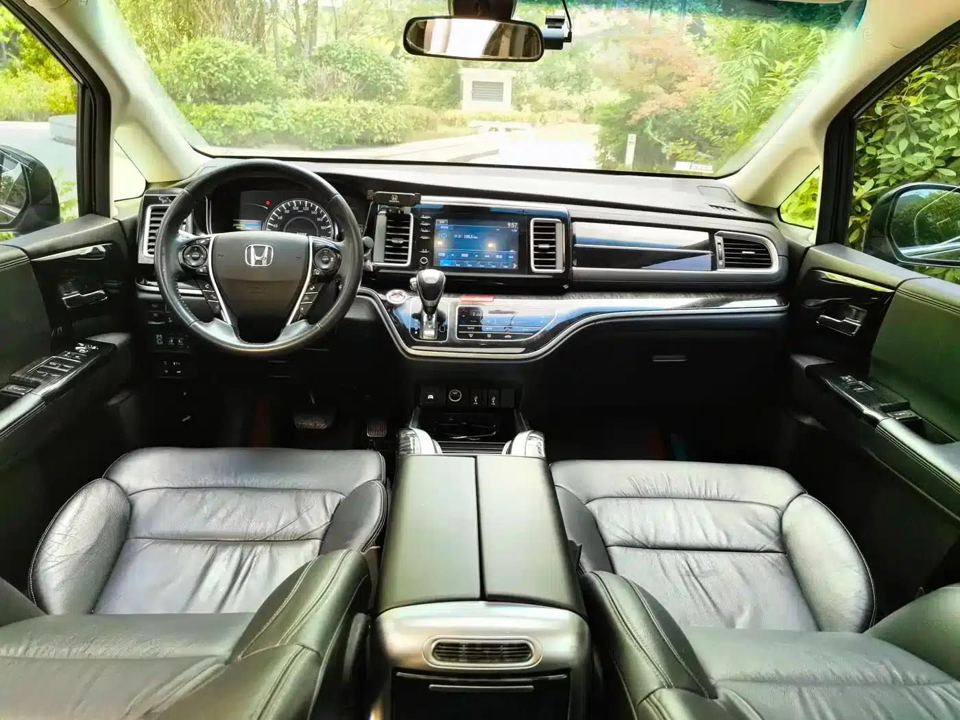 Elysion 2019 2.0L Hybrid Luxury Edition — миниатюра 10
