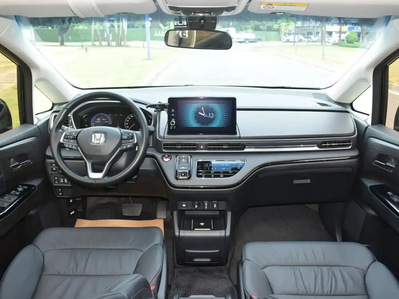 Elysion 2022 2.0L e:HEV Luxury Edition — миниатюра 16