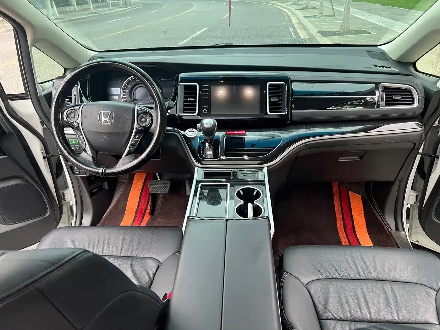 Elysion 2019 2.0L Hybrid Luxury Edition — миниатюра 13