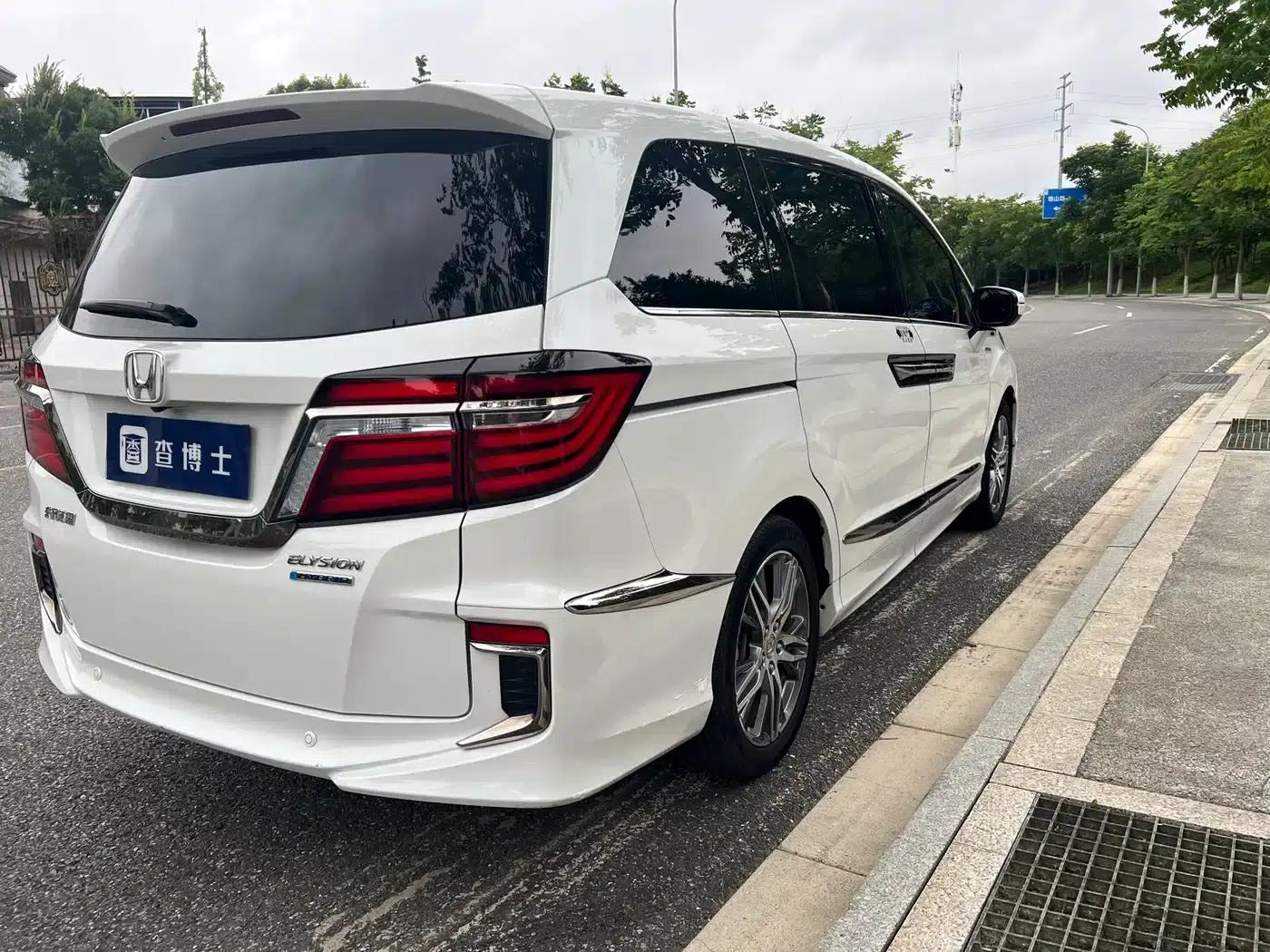 Elysion 2019 2.0L Hybrid Luxury Edition — миниатюра 5