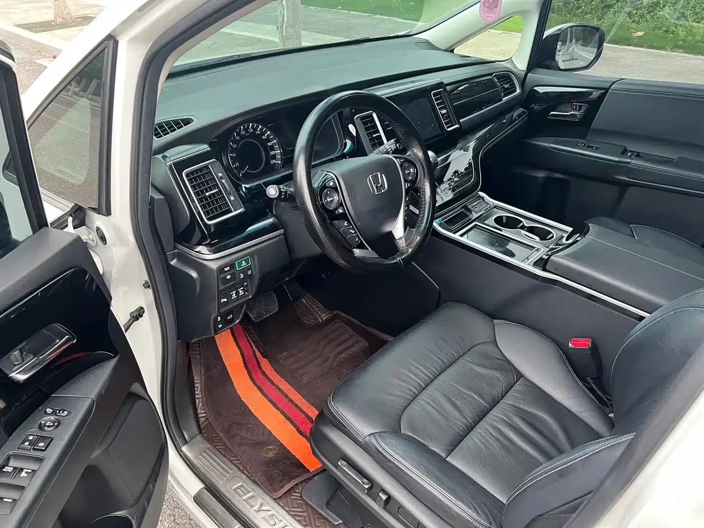 Elysion 2019 2.0L Hybrid Luxury Edition — миниатюра 9