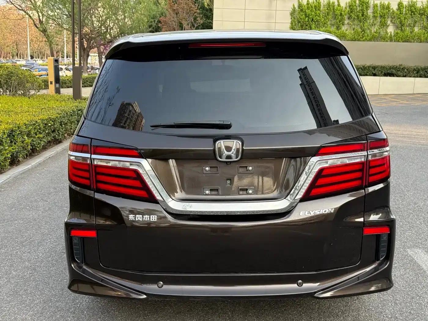 Elysion 2016 2.4L Luxury Edition — миниатюра 5