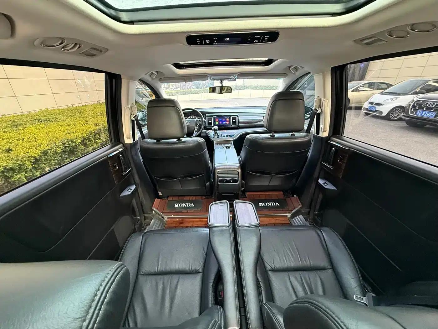 Elysion 2016 2.4L Luxury Edition — миниатюра 9