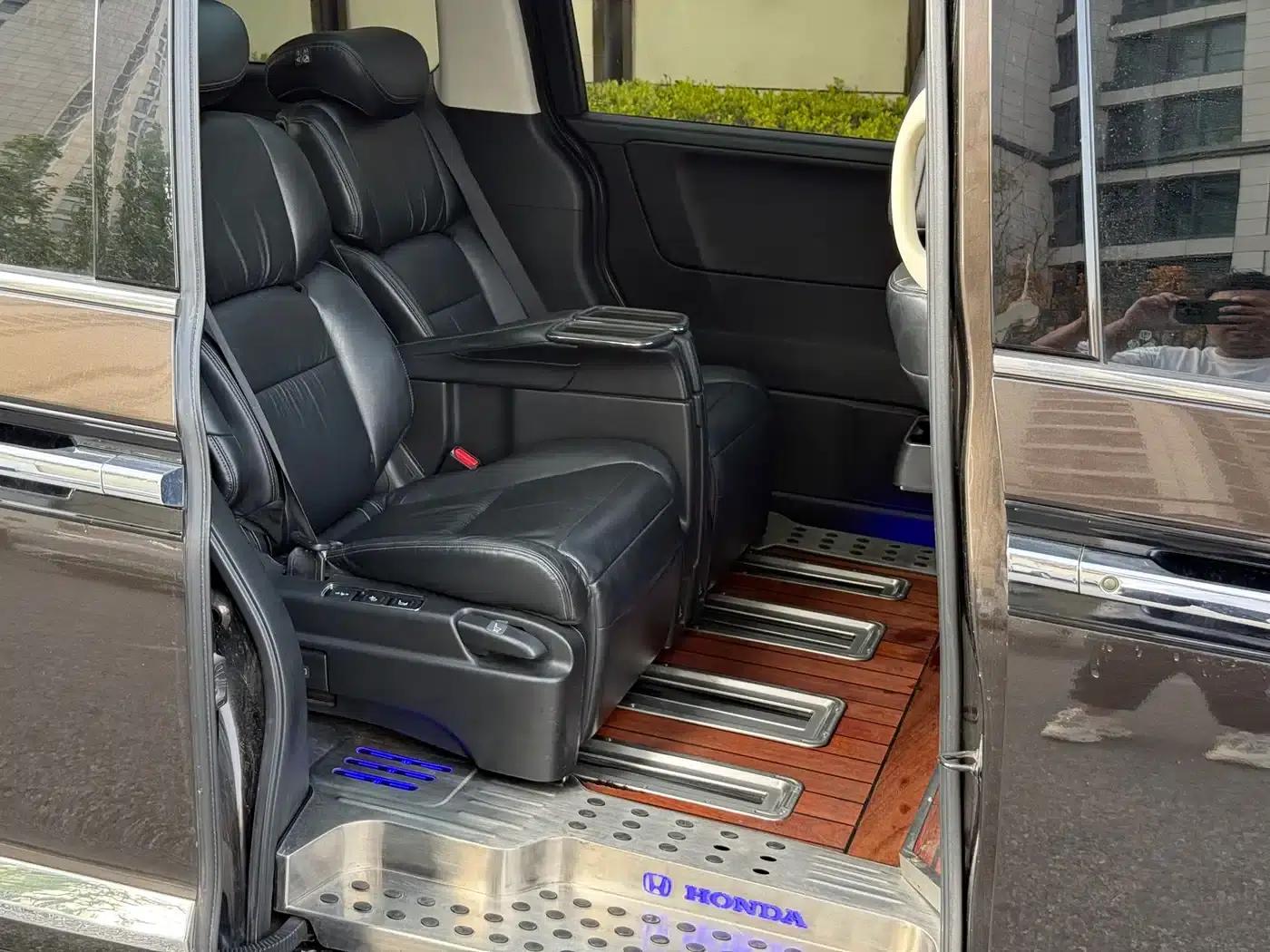 Elysion 2016 2.4L Luxury Edition — миниатюра 10