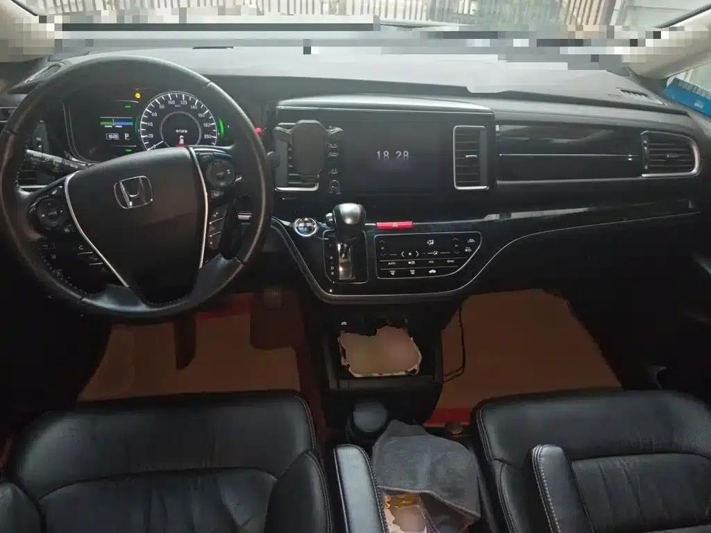 Elysion 2019 2.0L Hybrid Luxury Edition — миниатюра 13
