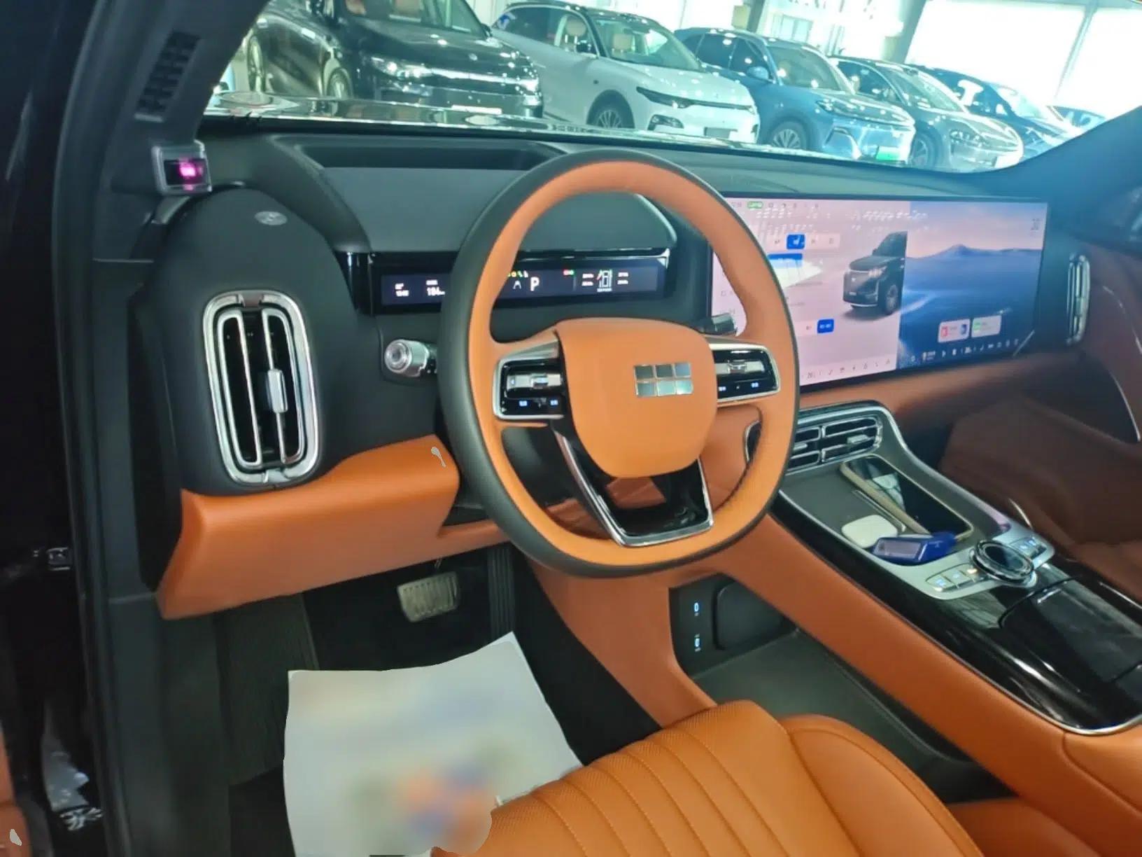 Geely Galaxy M9 2025 Model 210km Four-Wheel-Drive Leading Edition — миниатюра 12