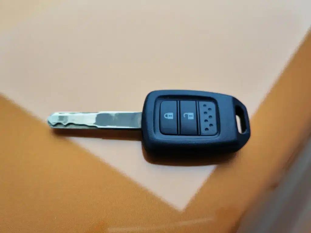 Honda XR-V 2015 1.5L LXi CVT Classic Edition — миниатюра 19