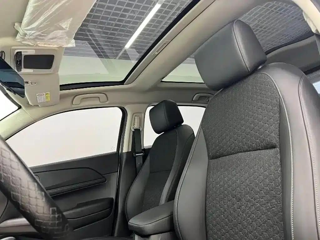 Honda XR-V 2023 1.5L CVT Hot Wave Edition — миниатюра 13