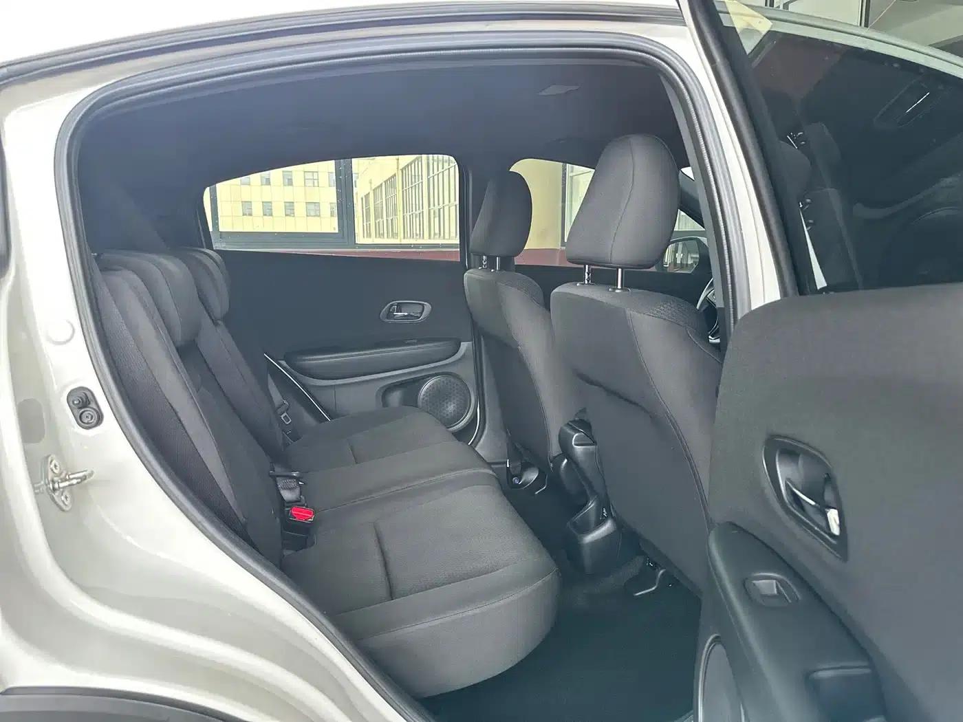 Honda XR-V 2021 1.5L CVT Classic Edition — миниатюра 38