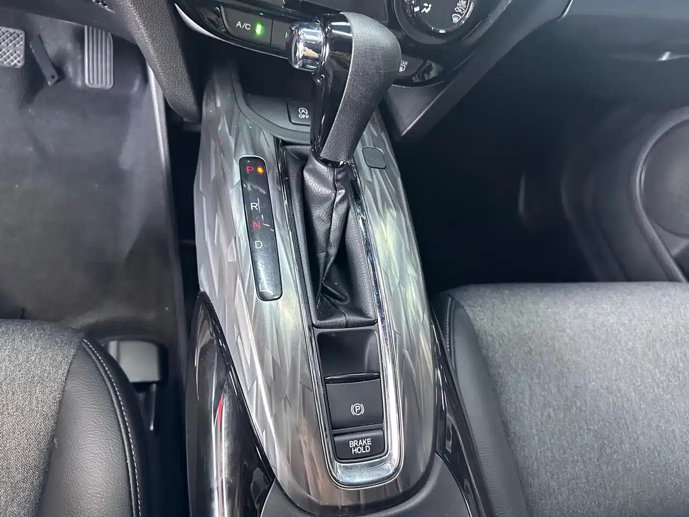 Honda XR-V 2022 1.5L CVT Obsidian Edition — миниатюра 12