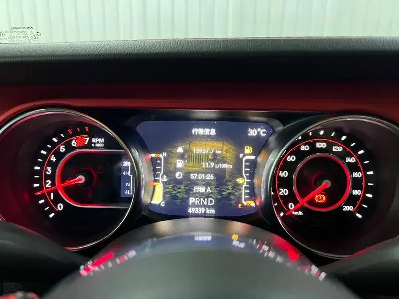 Jeep Wrangler 2022 2.0L Automatic 4WD 5-seater Parallel Import — миниатюра 13