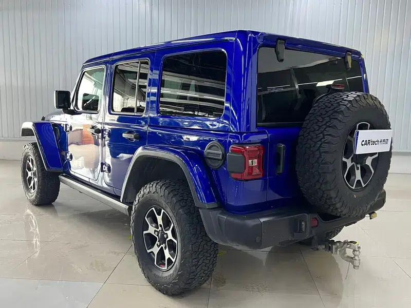 Jeep Wrangler 2022 2.0L Automatic 4WD 5-seater Parallel Import — миниатюра 4